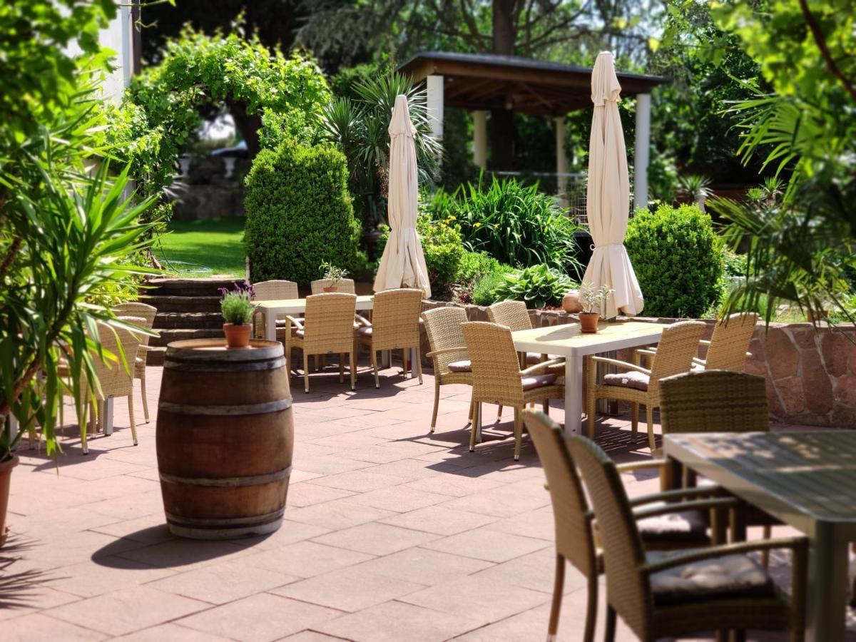 Winzergarten Hotel-Restaurant Grosskarlbach Zewnętrze zdjęcie